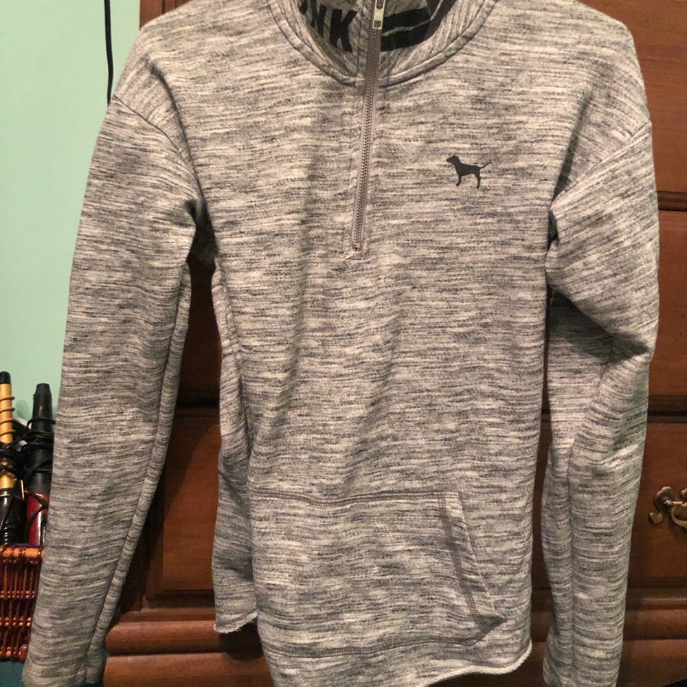 Victoria Secret PINK crew neck!